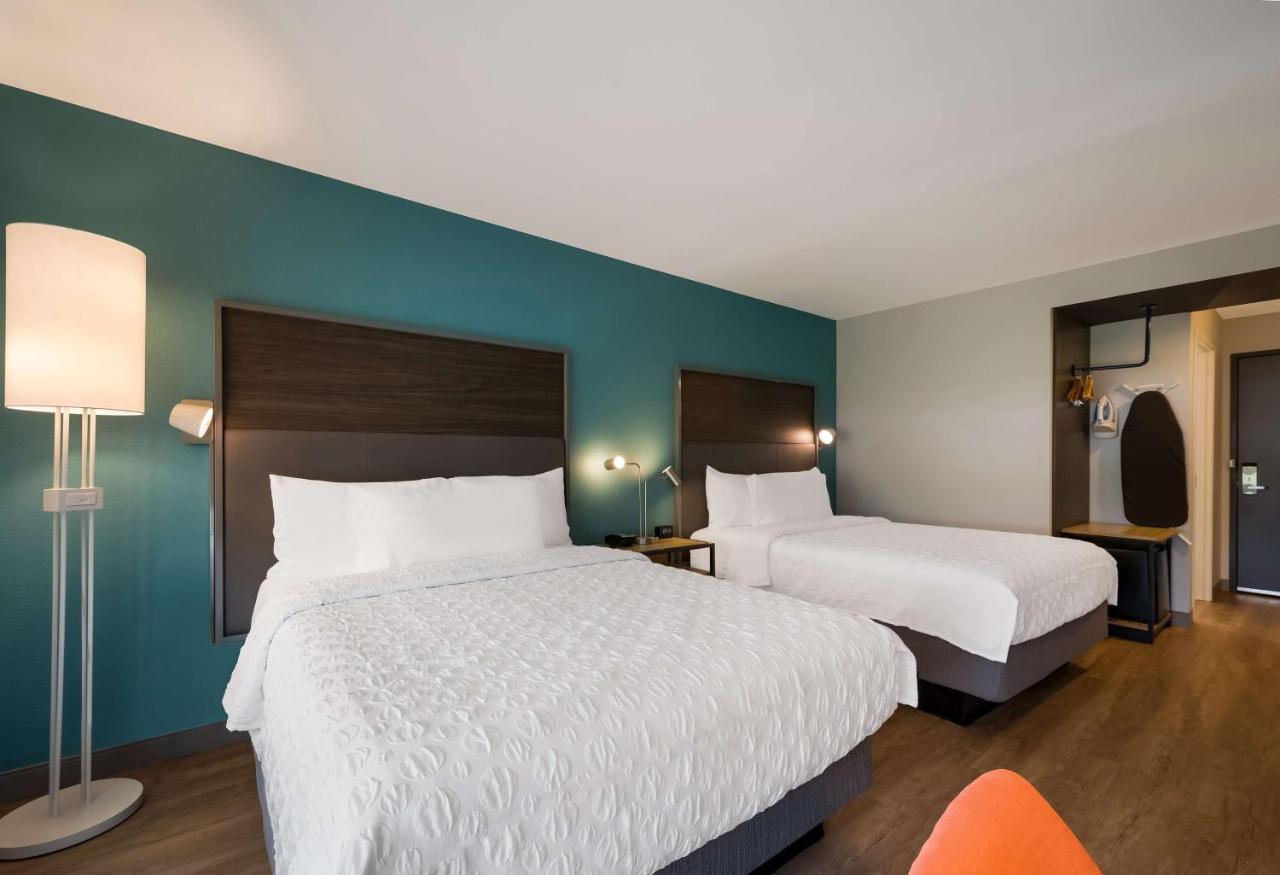 Tru By Hilton Novi Detroit Hotell Eksteriør bilde